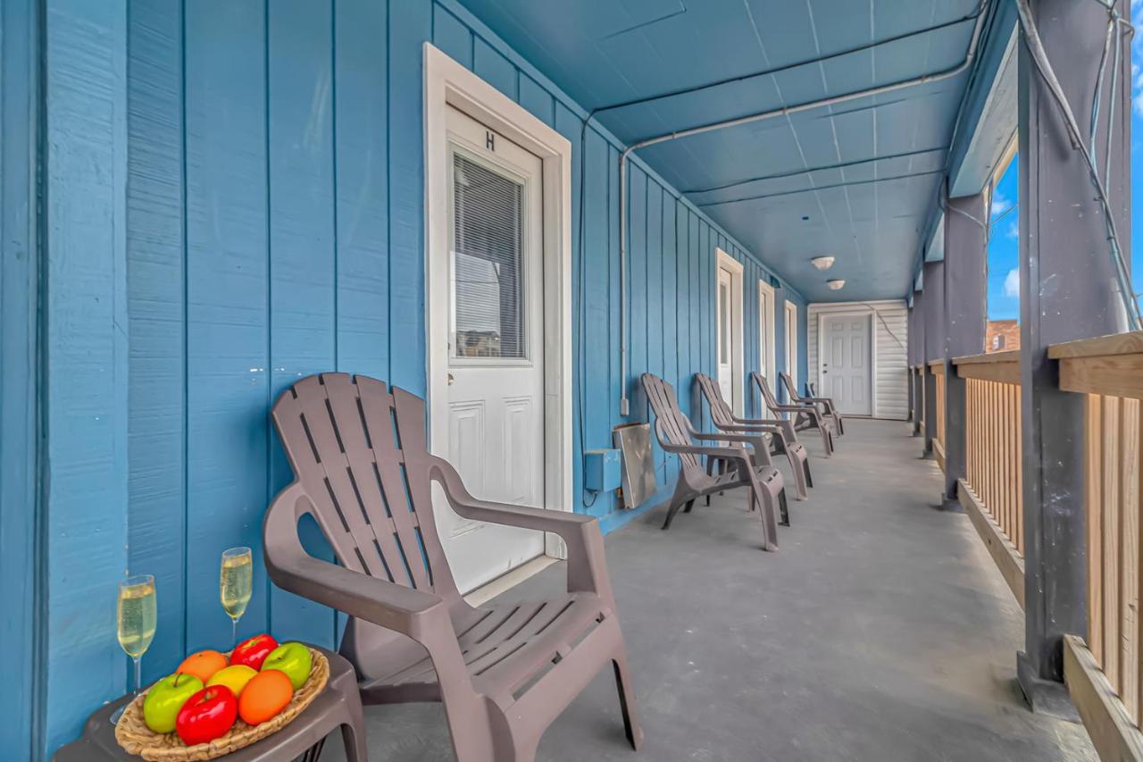 125 Atlantic Avenue Unit I - Pet Friendly! Walk To The Beach And Pier! 1Br -1Ba - Sleeps 2-4 Guests! Myrtle Beach Eksteriør bilde